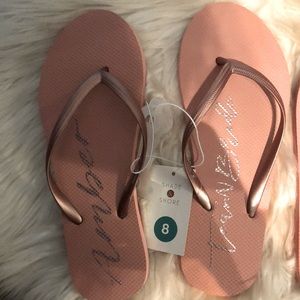Personalized with any name/title. Rose gold pink size 9 is what is available